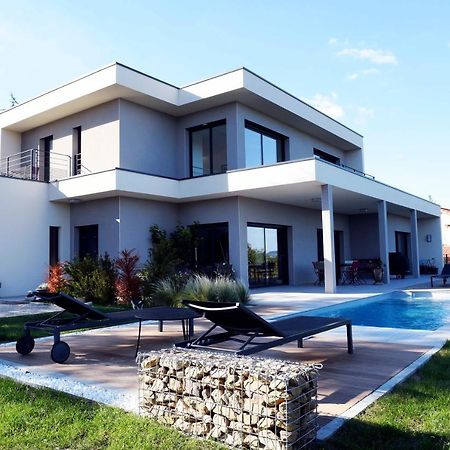 Maison Canopee Saint-Genis-les-Ollieres ภายนอก รูปภาพ
